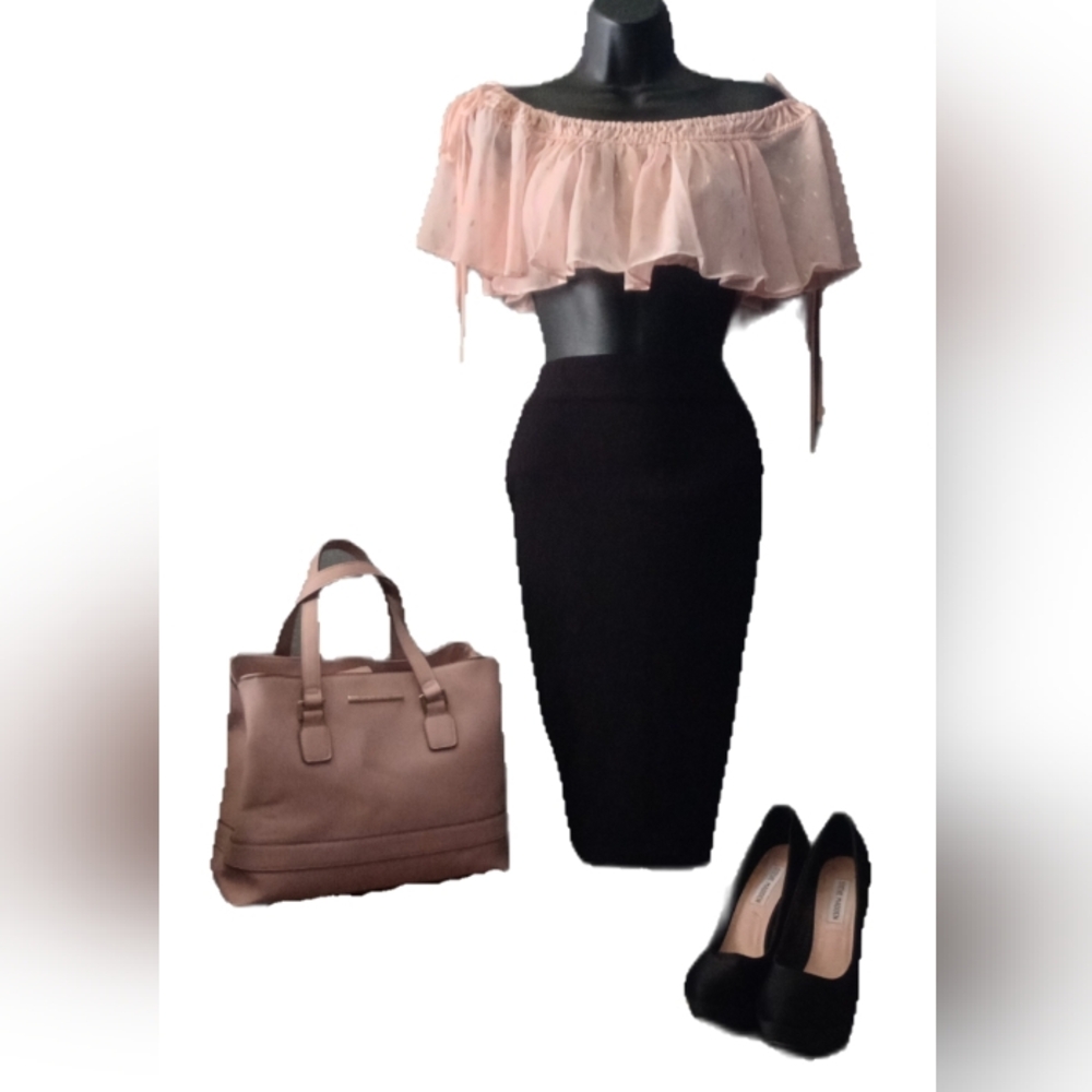 Women's Classy Powder Pink Outfit